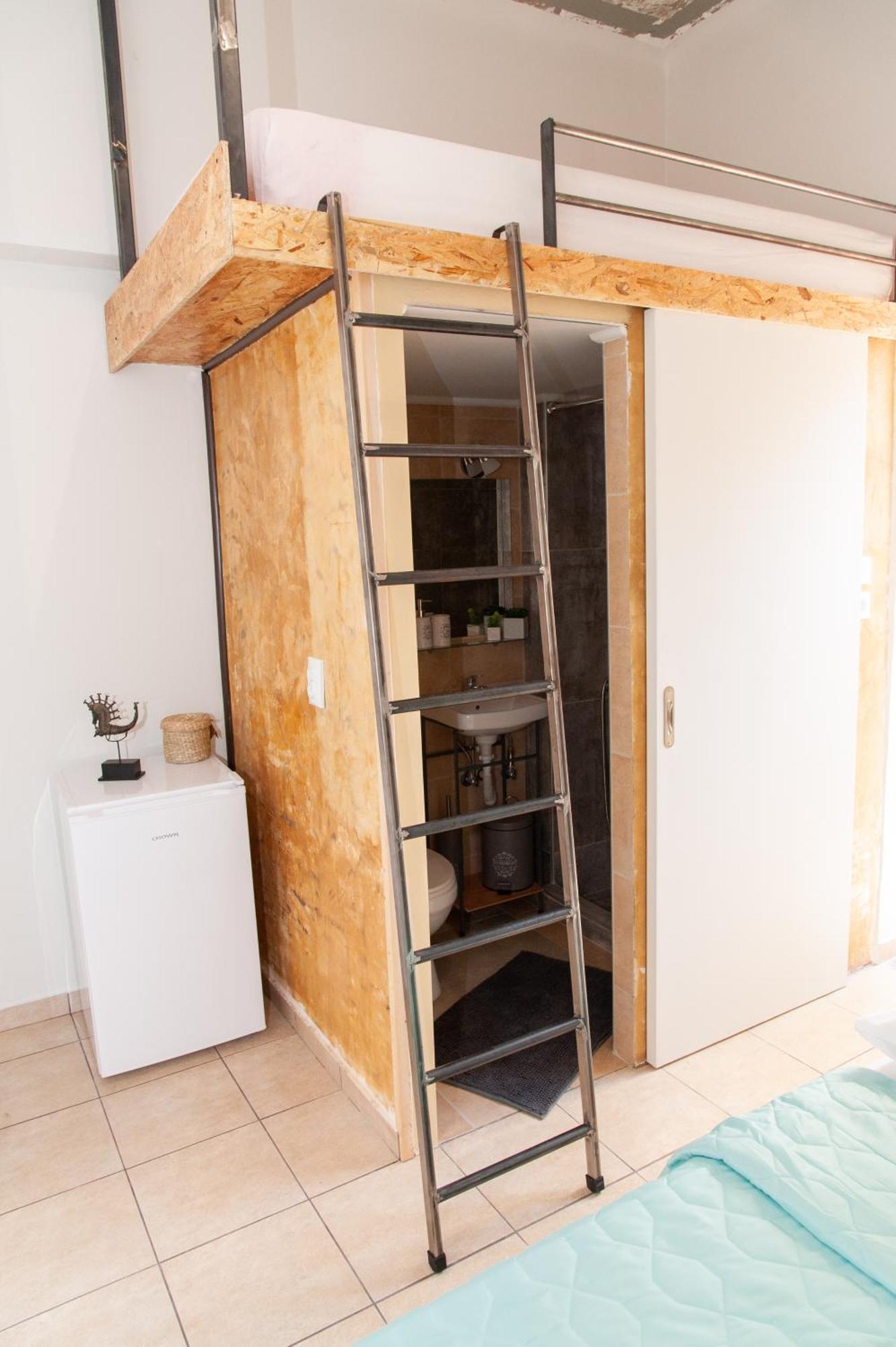 17 Flats And Roof Garden Apartment เอเธนส์ ภายนอก รูปภาพ