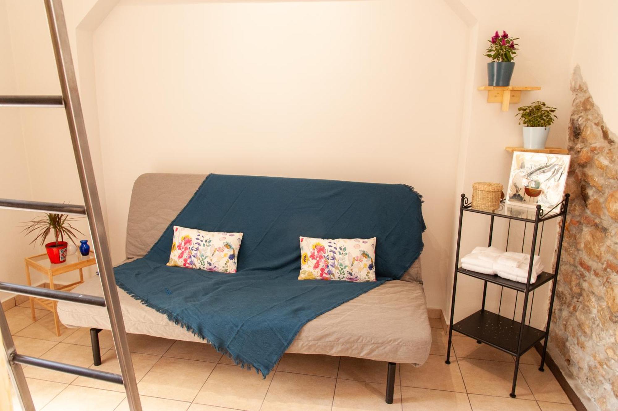 17 Flats And Roof Garden Apartment เอเธนส์ ภายนอก รูปภาพ